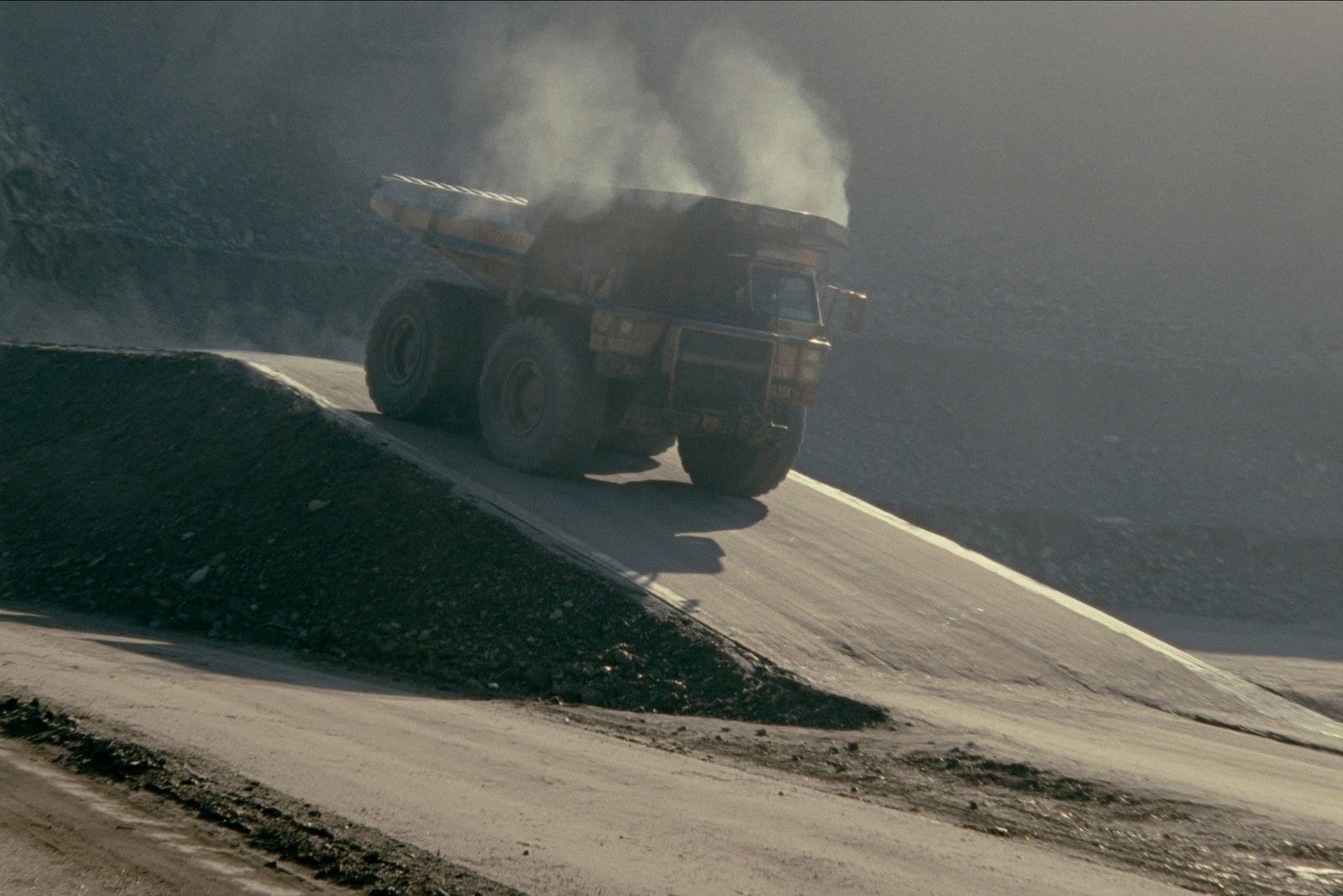 Haul trucks & mining
