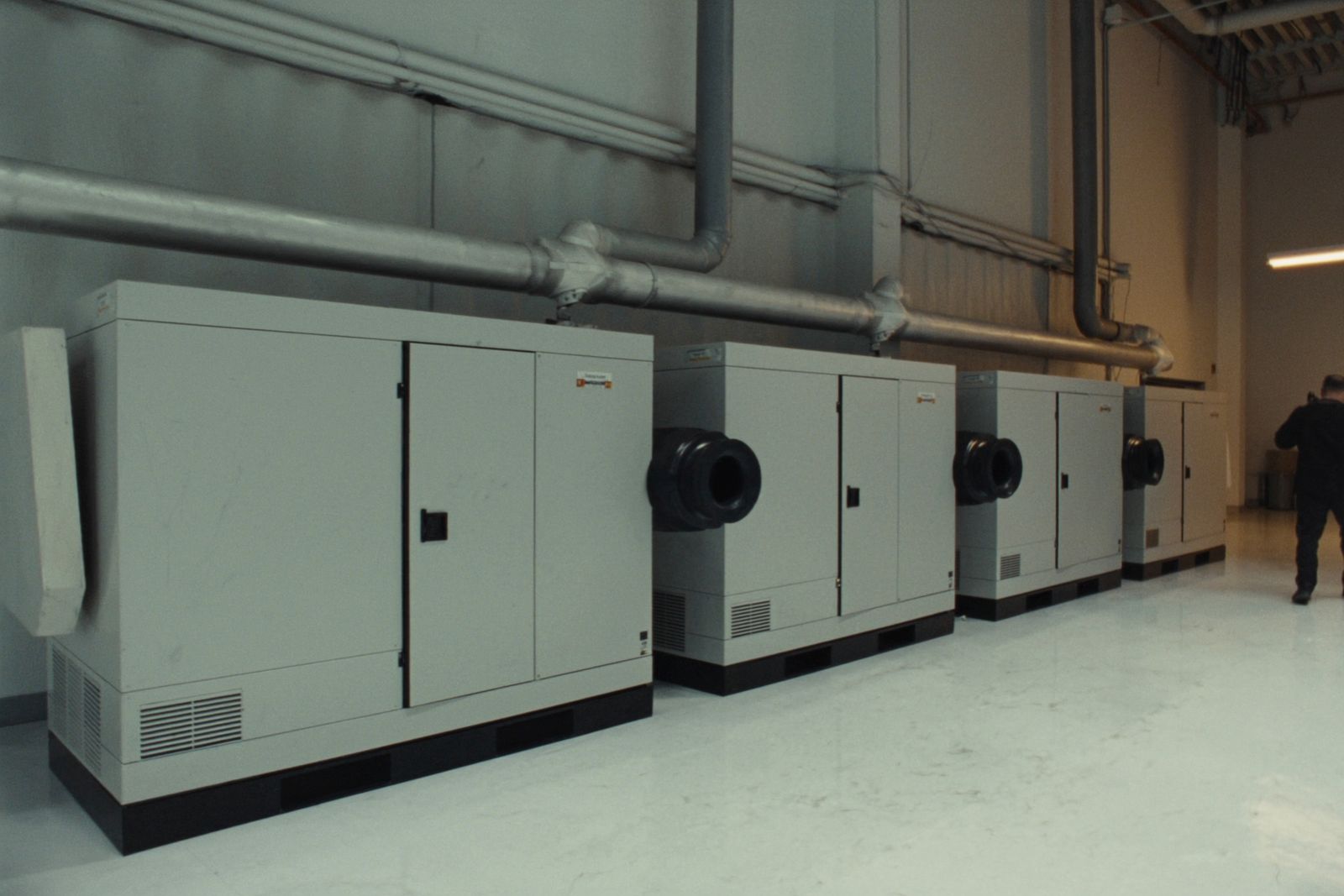 Hospitals & data centres